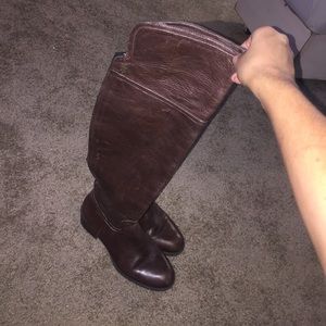 Vince Camuto boots sz 9.5